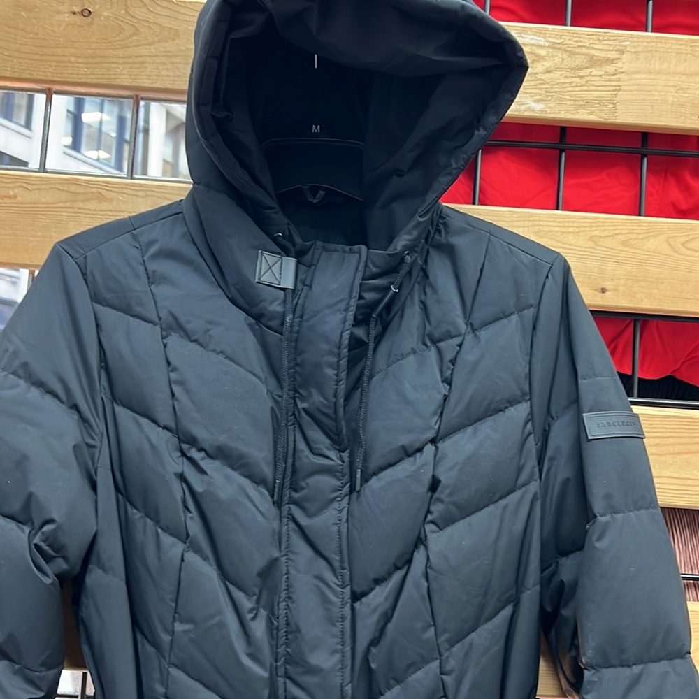 NWT,SANCTUARY
Belted Water Resistant Down & Feather Fill Puffer Coat In Black - Picture 6 of 17